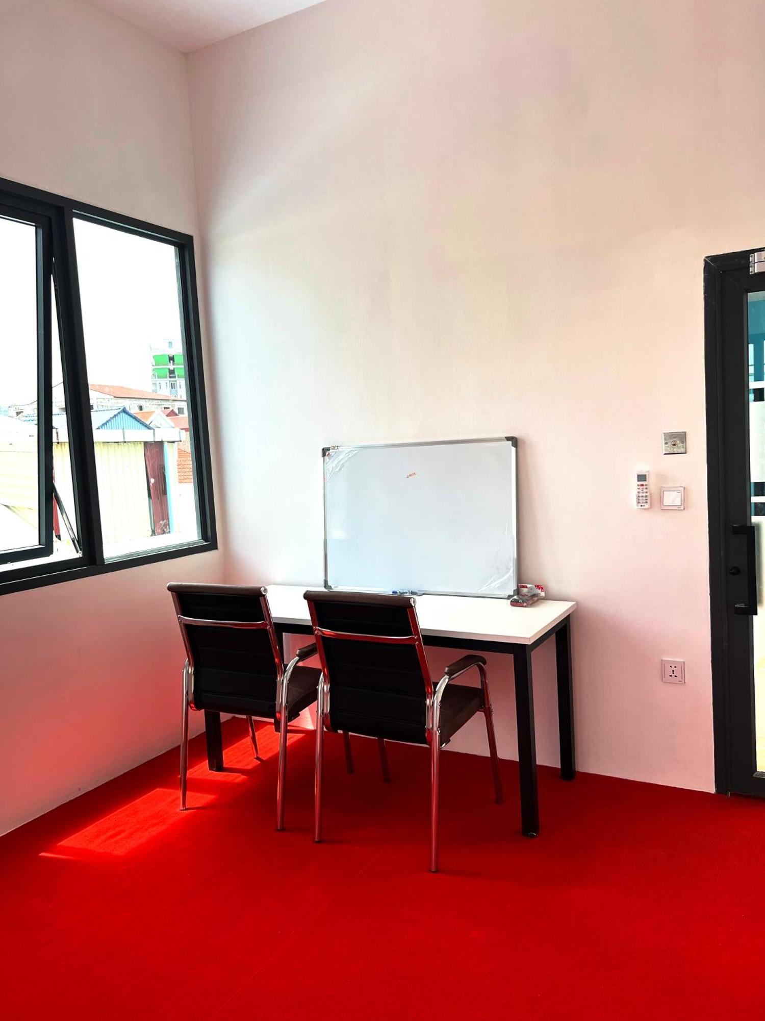 Tva Homestay - Tva Sleepbox - Tva Working Space Πνομ Πενχ Εξωτερικό φωτογραφία